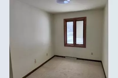 521 N Auburn Avenue, Marshfield, WI 54449 - Photo 10
