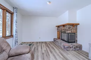 510 S 36th Ave, Wausau, WI 54401 - Photo 6