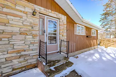 510 S 36th Avenue, Wausau, WI 54401 - Photo 2