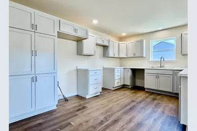 1353 Knapp Street, , WI 54728 - Photo 14