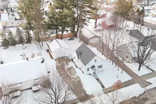 424 N 8th Ave, Wausau, WI 54401 - Photo 2