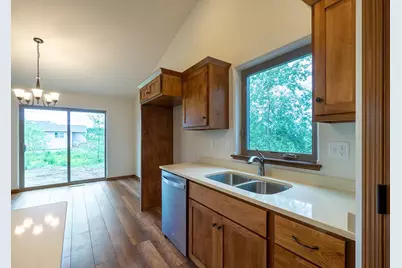 5589 Forest Creek Road, Stevens Point, WI 54482 - Photo 12