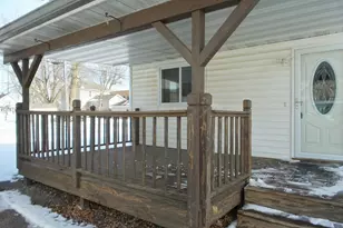 112 W Spruce St, Abbotsford, WI 54405 - Photo 4