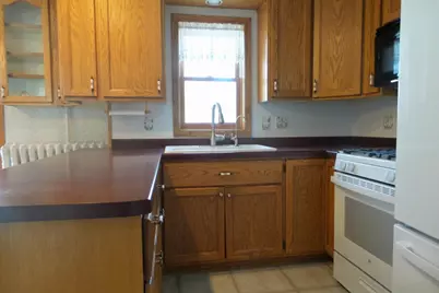 112 W Spruce Street, Abbotsford, WI 54405 - Photo 8