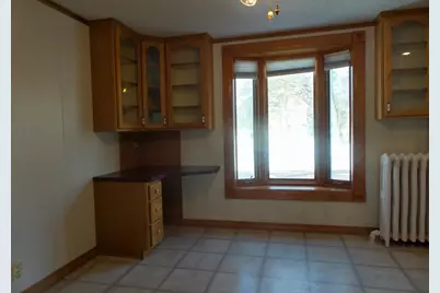 122 W Spruce Street, Abbotsford, WI 54405 - Photo 6