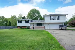 204 E Chesak Ave, Edgar, WI 54426 - Photo 4