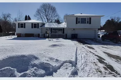 204 E Chesak Avenue, Edgar, WI 54426 - Photo 1