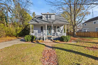 909 Illinois Avenue, Stevens Point, WI 54481 - Photo 2