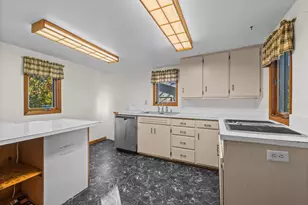 909 Illinois Ave, Stevens Point, WI 54481 - Photo 16