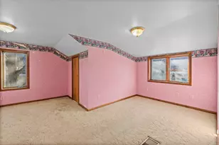 909 Illinois Ave, Stevens Point, WI 54481 - Photo 26