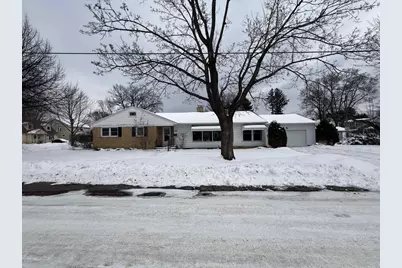 2405 Emerson Street, Wausau, WI 54403 - Photo 2