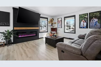 713 Mueller Street, Athens, WI 54411 - Photo 10