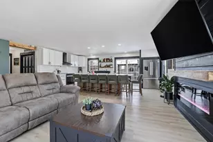 713 Mueller St, Athens, WI 54411 - Photo 12