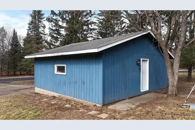 1031 S Archers Way, Nekoosa, WI 54457 - Photo 8