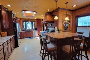 1230 N Superior St, Antigo, WI 54409 - Photo 6