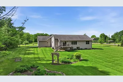 105428 Woodridge Drive, Marshfield, WI 54449 - Photo 8