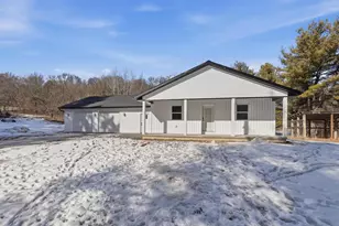 10028 Oakdale Dr, Almond, WI 54909 - Photo 2