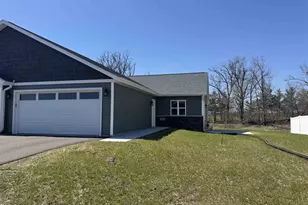 980 Morning Star Ln, Plover, WI 54467 - Photo 2