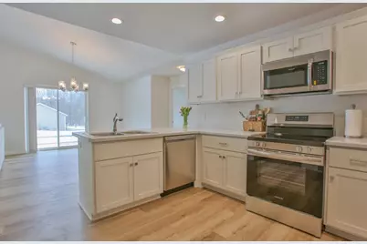 3703 Green Pastures Lane, Weston, WI 54476 - Photo 8