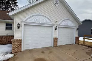 411 Mayfair St, Antigo, WI 54409 - Photo 48