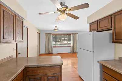 610 S Biron Drive, Wisconsin Rapids, WI 54494 - Photo 8