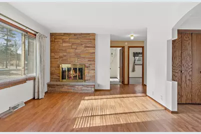 610 S Biron Drive, Wisconsin Rapids, WI 54494 - Photo 6