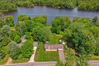 610 S Biron Drive, Wisconsin Rapids, WI 54494 - Photo 2