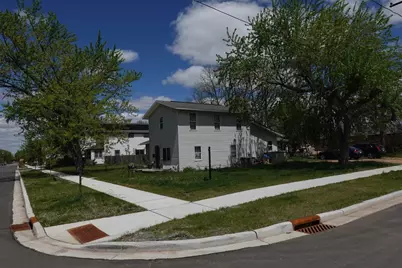 2325-2327 East Avenue, Stevens Point, WI 54481 - Photo 2