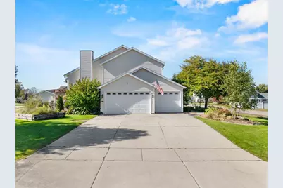2112 W 3rd Street, Marshfield, WI 54449 - Photo 4