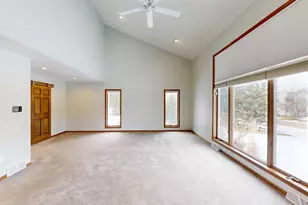 2112 W 3rd St, Marshfield, WI 54449 - Photo 24