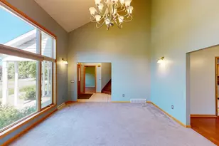 2112 W 3rd St, Marshfield, WI 54449 - Photo 14
