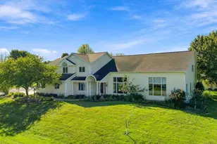 2112 W 3rd St, Marshfield, WI 54449 - Photo 2