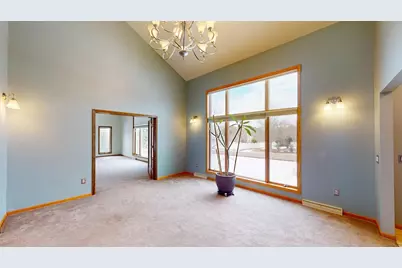 2112 W 3rd Street, Marshfield, WI 54449 - Photo 12