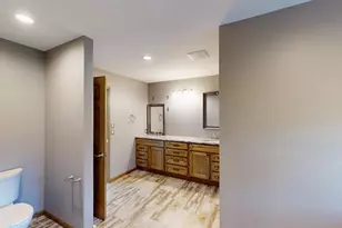 2112 W 3rd St, Marshfield, WI 54449 - Photo 20