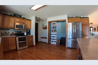 7596 Merryland Drive, Rosholt, WI 54473 - Photo 8