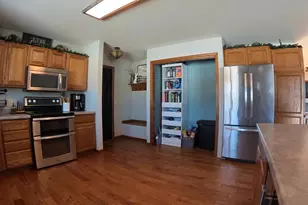 7596 Merryland Dr, Rosholt, WI 54473 - Photo 8