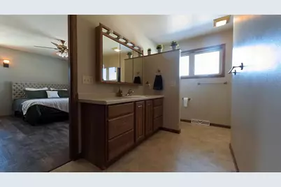 7596 Merryland Drive, Rosholt, WI 54473 - Photo 16