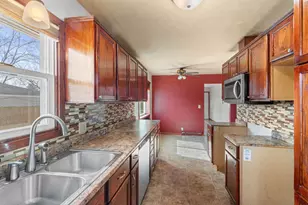 220 18th St N, Wisconsin Rapids, WI 54494 - Photo 6