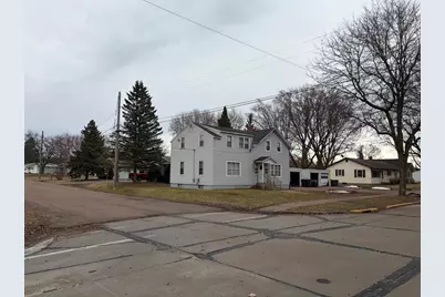 1509 S Palmetto Avenue, Marshfield, WI 54449 - Photo 2