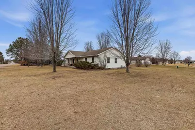 2825 Leahy Avenue, Stevens Point, WI 54481 - Photo 6