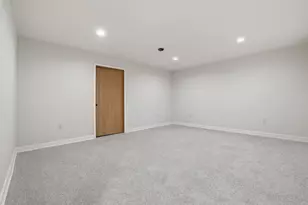 2825 Leahy Ave, Stevens Point, WI 54481 - Photo 36