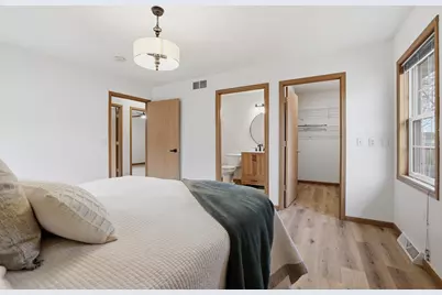 2825 Leahy Avenue, Stevens Point, WI 54481 - Photo 32