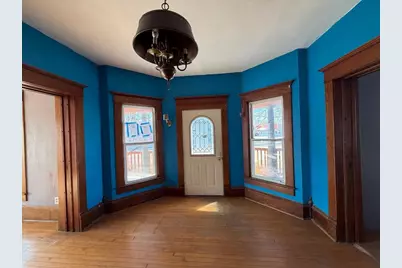 202 E Garfield Avenue, Marion, WI 54950 - Photo 2