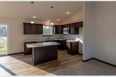 585 Still Waters Lane ##Ha146, Plover, WI 54467 - Photo 2