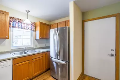 7395 Whitespire Road #Unit 11, Schofield, WI 54476 - Photo 10