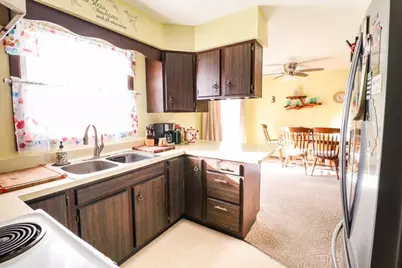 528 N Hume Avenue, Marshfield, WI 54449 - Photo 16