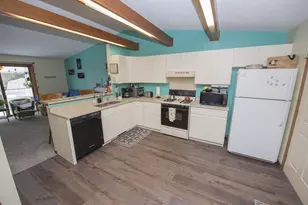 400 Soo Marie Ave, Stevens Point, WI 54481 - Photo 6