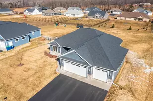 150684 Strawberry Ln, Wausau, WI 54401 - Photo 4