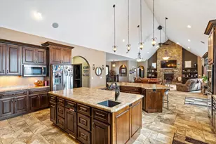 9073 Richfield Dr, Marshfield, WI 54449 - Photo 14