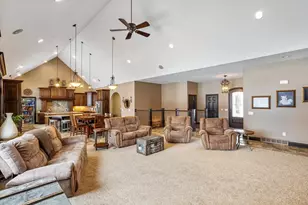 9073 Richfield Dr, Marshfield, WI 54449 - Photo 6